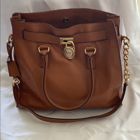 Michael Kors Handbags - Michael kors large tote